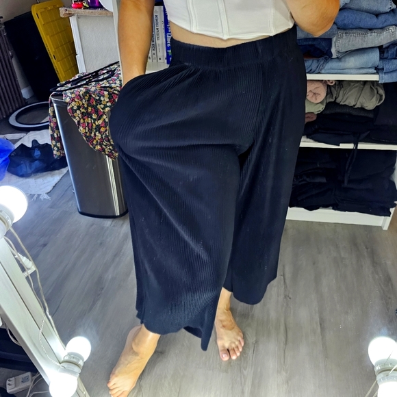 Zara black culotte pants - Picture 1 of 6
